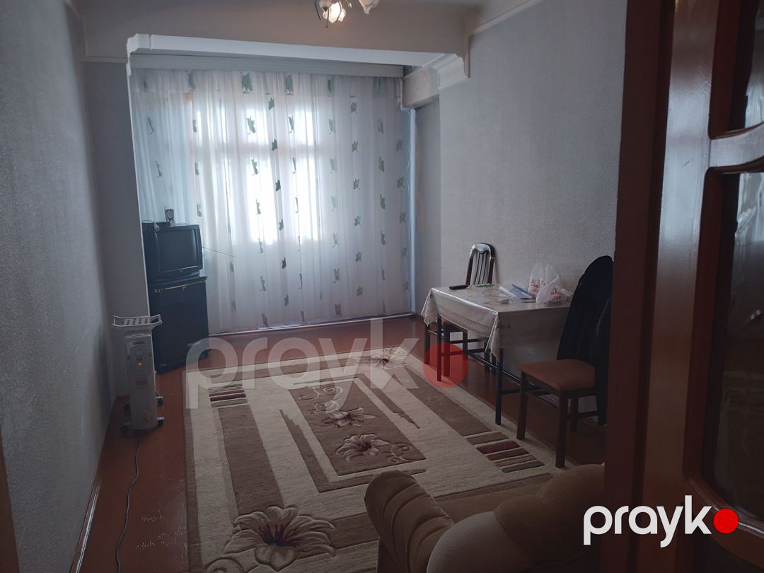 Satılır 2 otaqlı köhnə tikili 50 m² — Mənzil, Bakı (2)