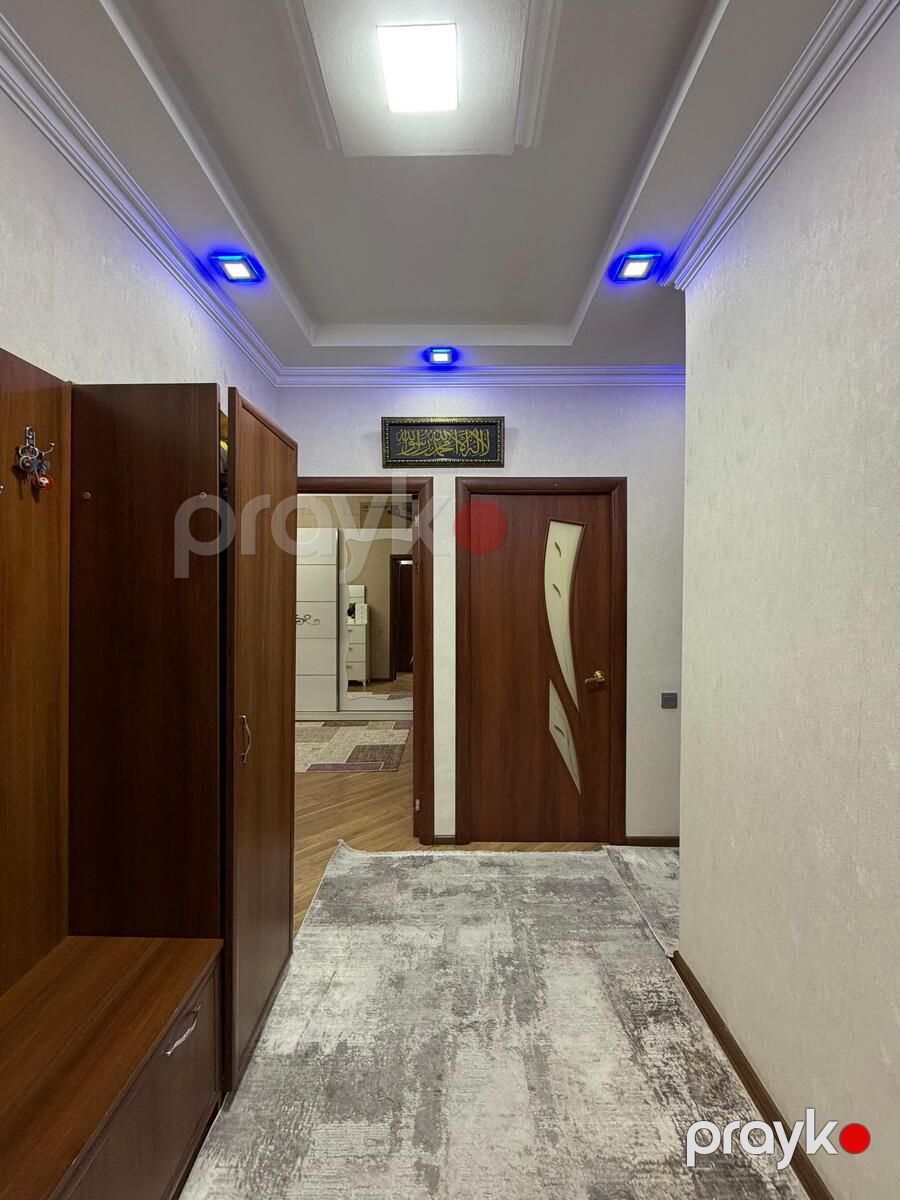 Satılır 4 otaqlı köhnə tikili 100 m² — Mənzil, Bakı (9)