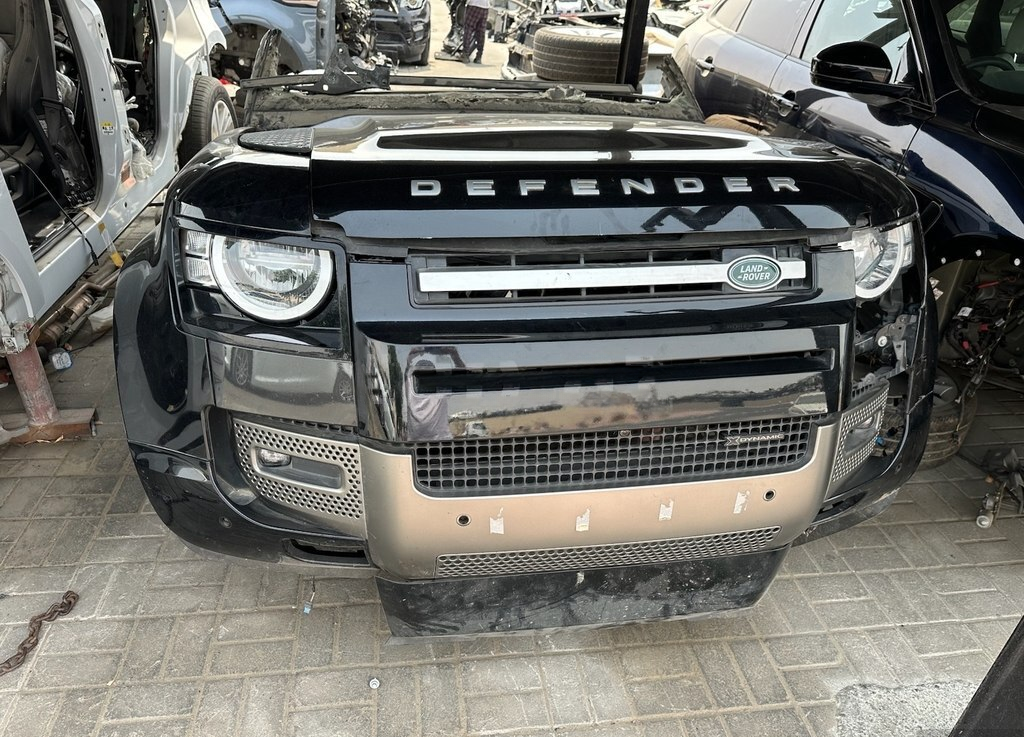Ön bufer Land Rover Defender — Range Rover Parts Baku