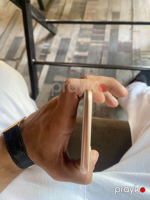 IPhone 8 Plus, Qızılı, Qırıq — Gəncə