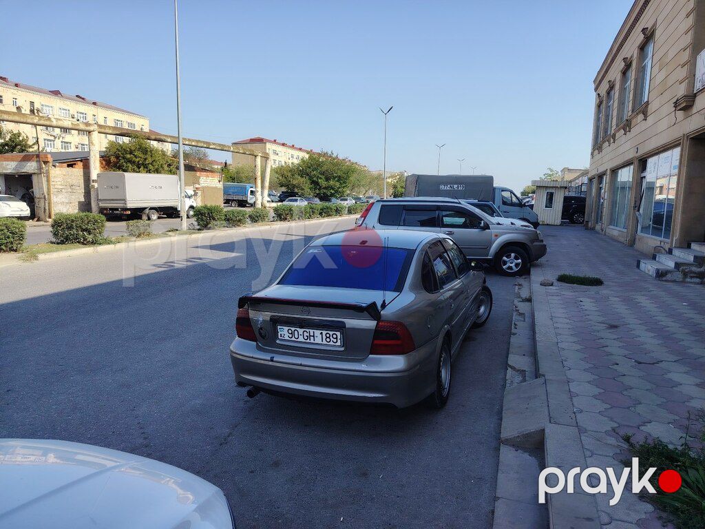 Opel Vectra, 1.8 L, 1999 il, 448 653 km — Avtomobillər, Sumqayıt (8)