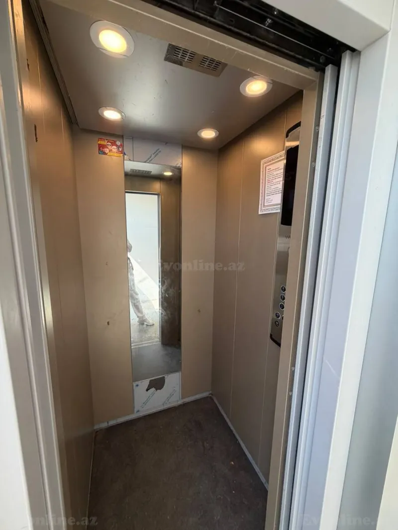 Satılır 2 otaqlı Mənzil Yeni tikili 38 m² Bakı, Nizami r., Xalqlar Dostluğu m — Mənzil, Bakı (8)
