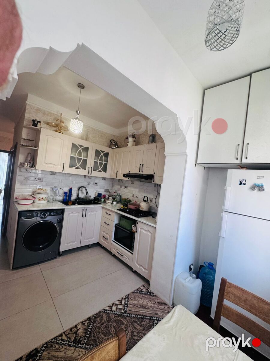 Satılır 4 otaqlı köhnə tikili 105 m² — Mənzil, Bakı (8)