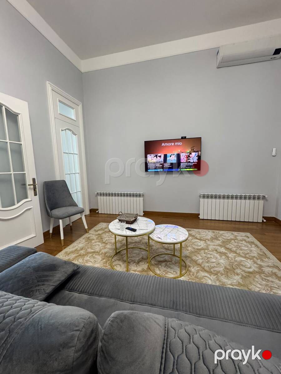 İcarəyə verilir 2 otaqlı köhnə tikili 80 m² — Mənzil, Bakı (2)