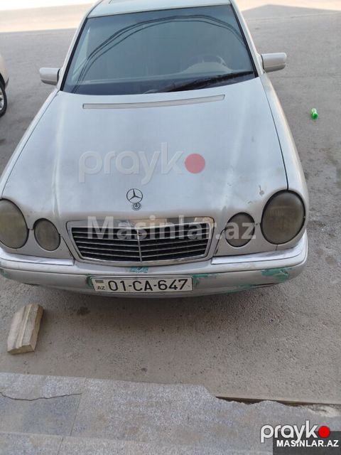 Mercedes E300, 1997 il — Bakı