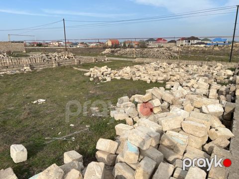 3 sot torpaq sahəsi, Yeni Suraxanı qəs — Bakı