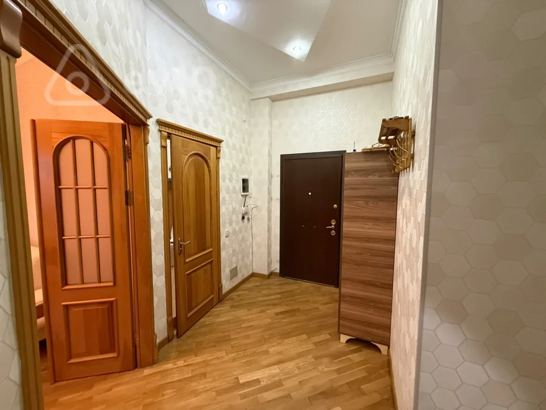 2 otaqlı mənzil, 100 m², Mixail Kaverockin kucesi — kirayə — Mənzil, Bakı (8)