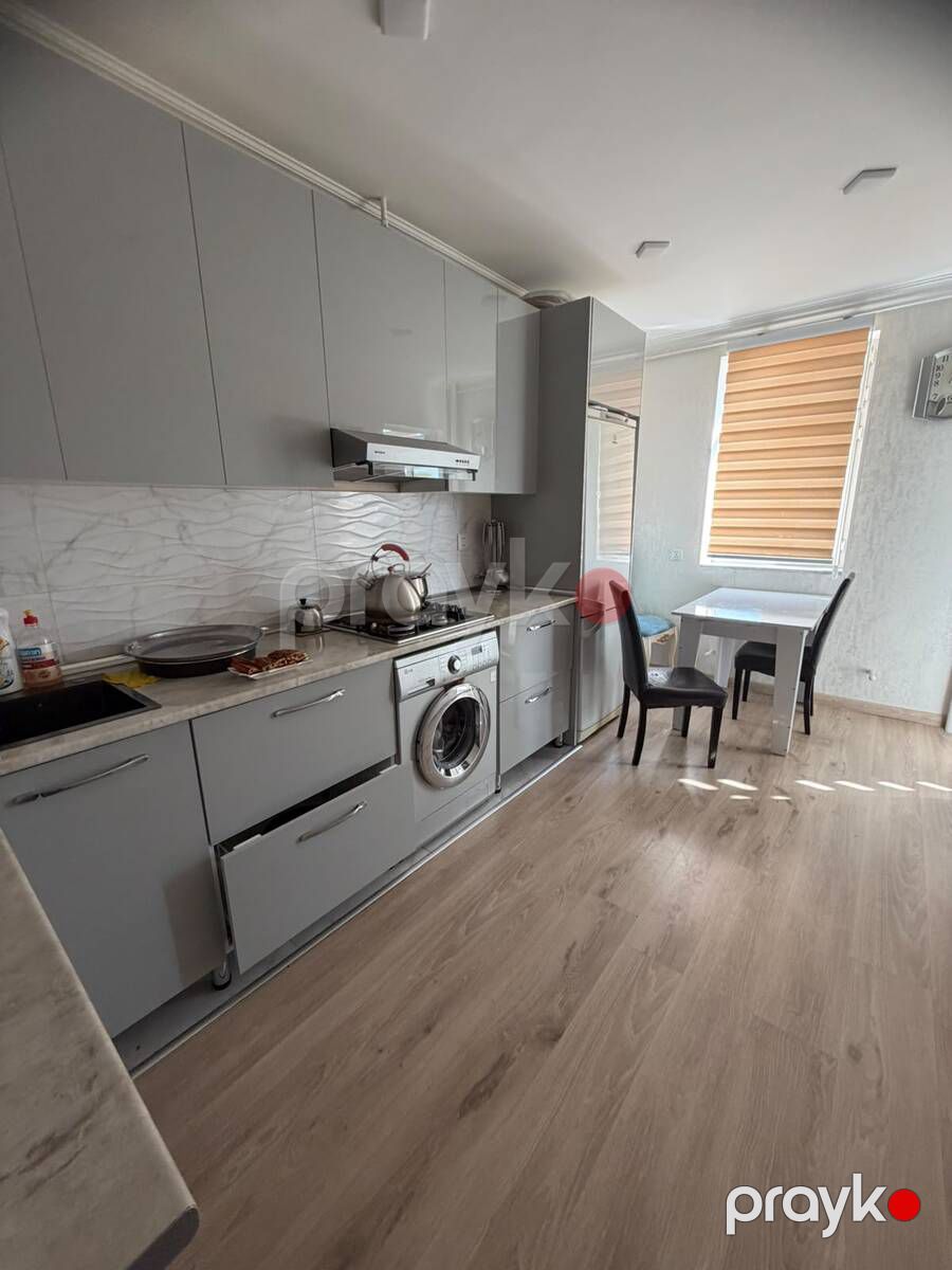 Satılır 4 otaqlı köhnə tikili 100 m² — Mənzil, Bakı (6)