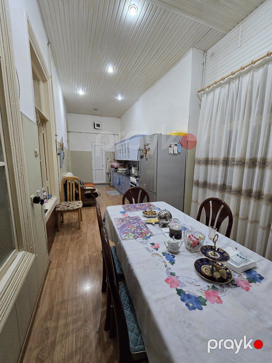 Satılır 3 otaqlı köhnə tikili 140 m² — Mənzil, Bakı (6)