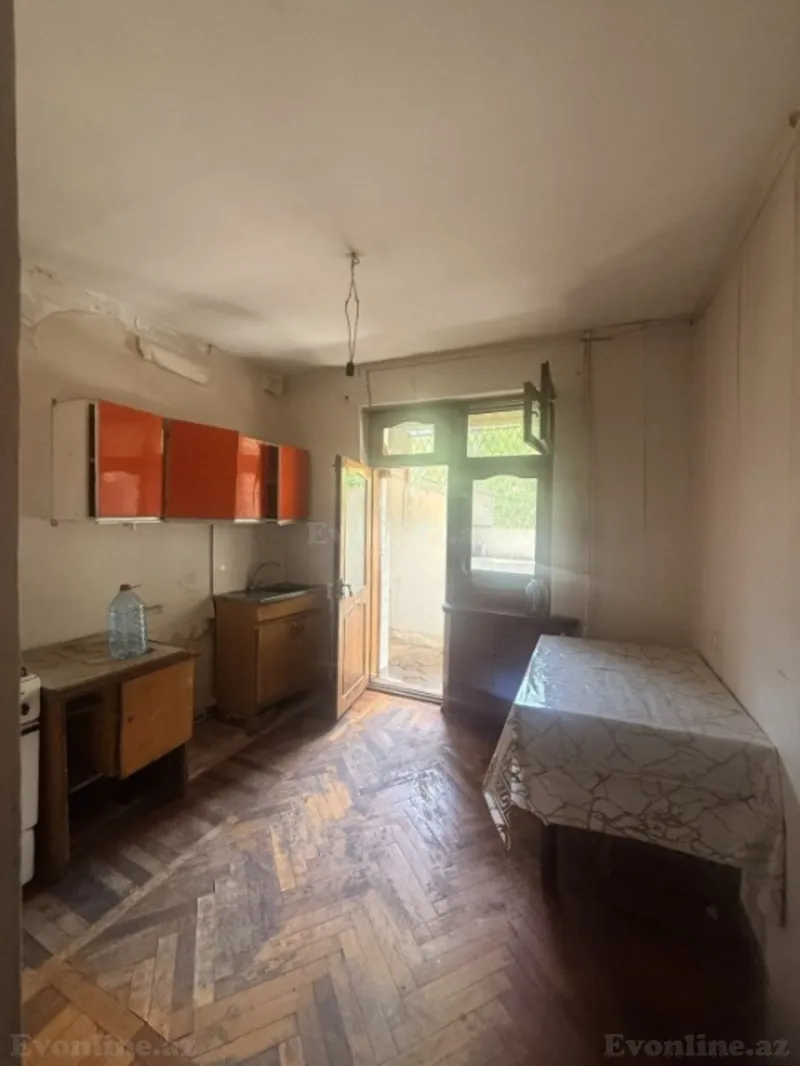 Satılır 3 otaqlı Mənzil Köhnə tikili 82 m² Bakı, Xətai r., Əhmədli m — Mənzil, Bakı (6)