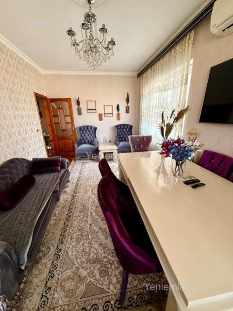 Satılır 3 otaqlı Bina evi menzil (Köhnə tikili), 85 m², Xətai rayonu — Orxan bəy — Apartment