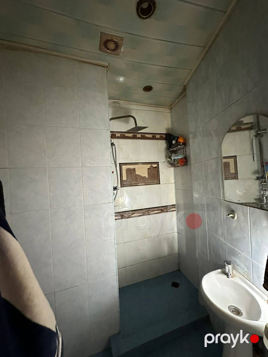 Satılır 1 otaqlı köhnə tikili 40 m² — Mənzil, Bakı (10)
