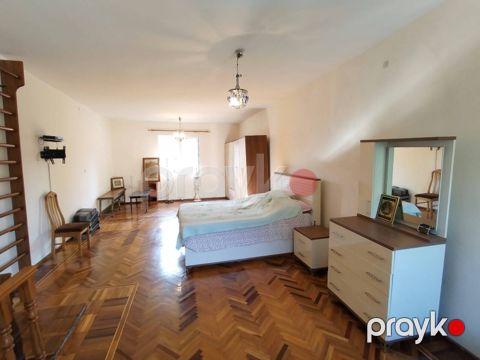 İcarəyə verilir 2 otaqlı köhnə tikili 75 m² — Bakı