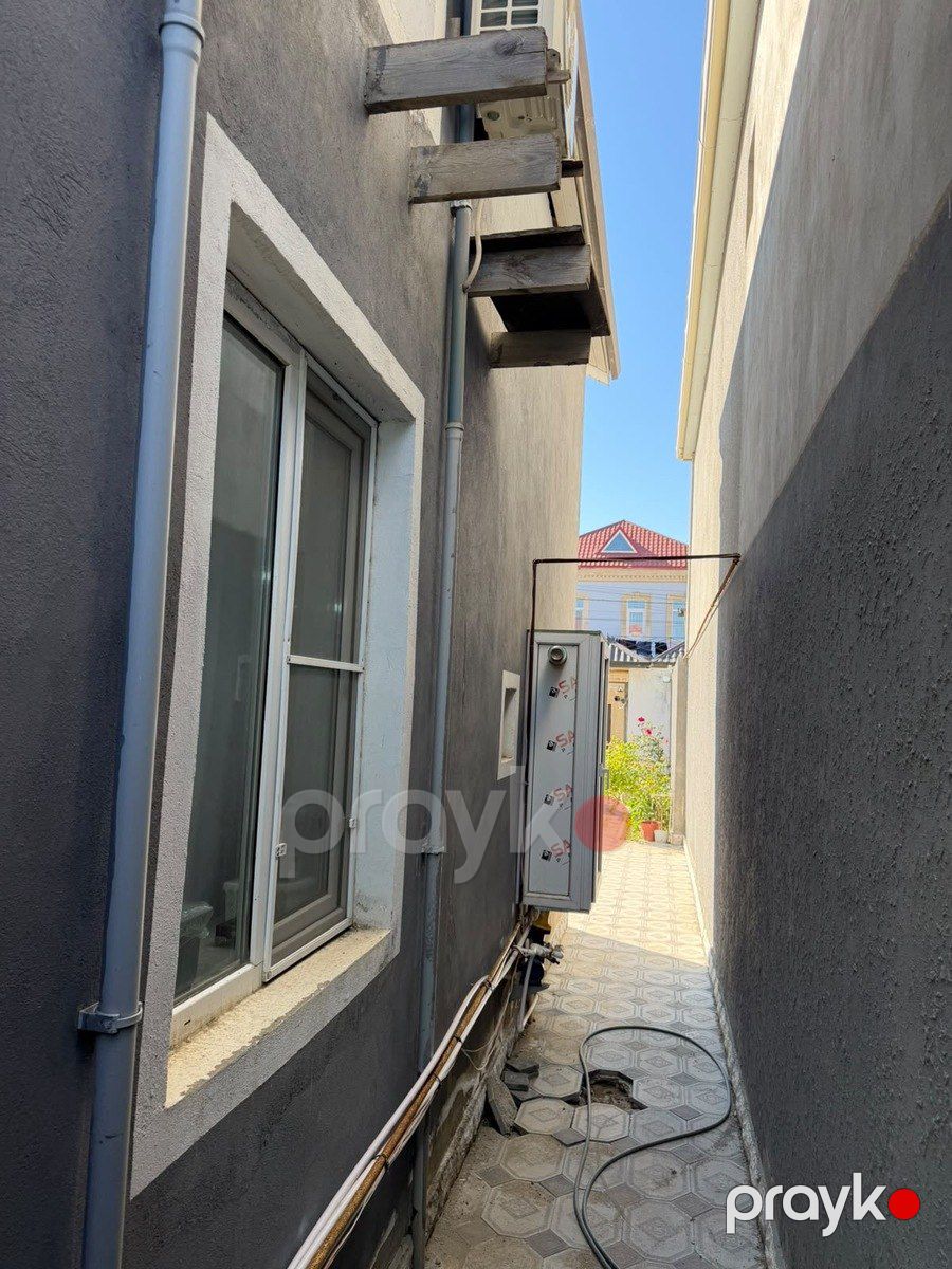 Satılır 4 otaqlı həyət evi/bağ evi 160 m² — Ev, villa, Bakı (7)