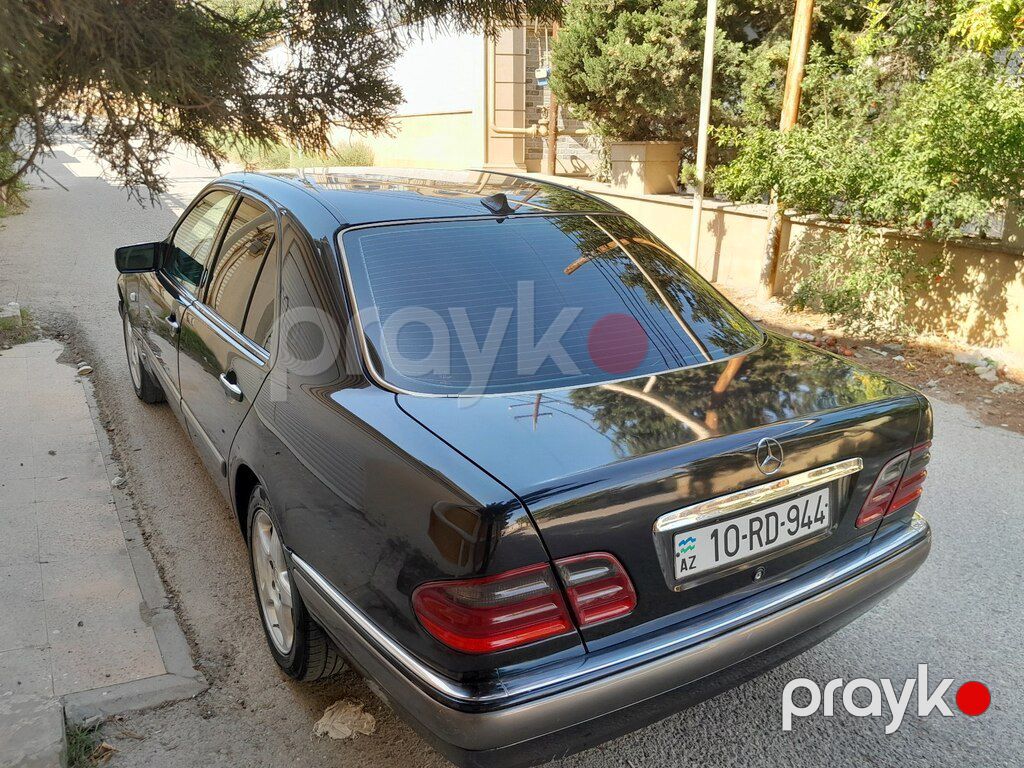 Mercedes E 300, 3.0 L, 1998 il, 300 000 km — Avtomobillər, Bakı (2)
