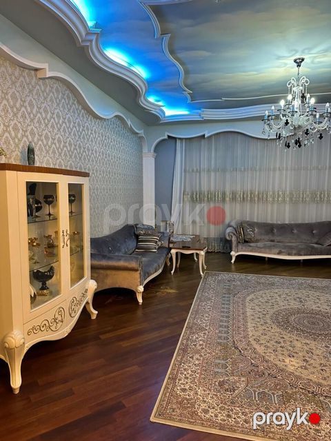 Satılır 5 otaqlı yeni tikili 265 m² — Bakı