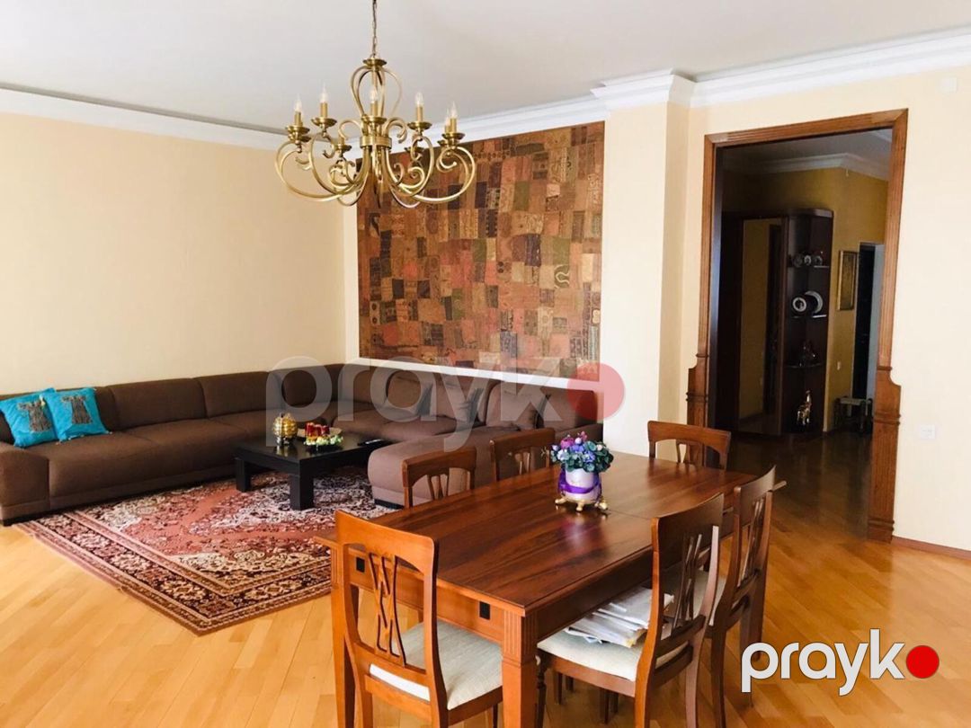 4-otaqlı yeni tikili, Nizami m., 220 m² — Mənzil, Bakı (2)