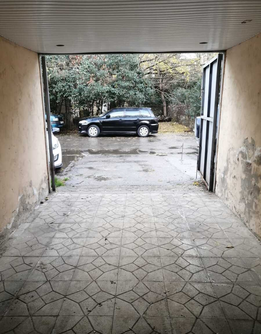 Orta təmirli qaraj, 40 m² {satılır — Garaj, Bakı (6)