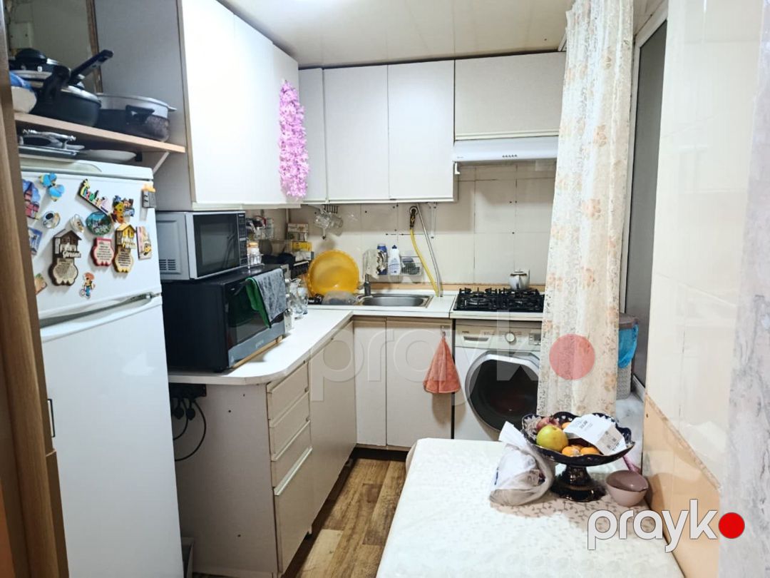 Satılır 4 otaqlı köhnə tikili 70 m² — Mənzil, Bakı (11)