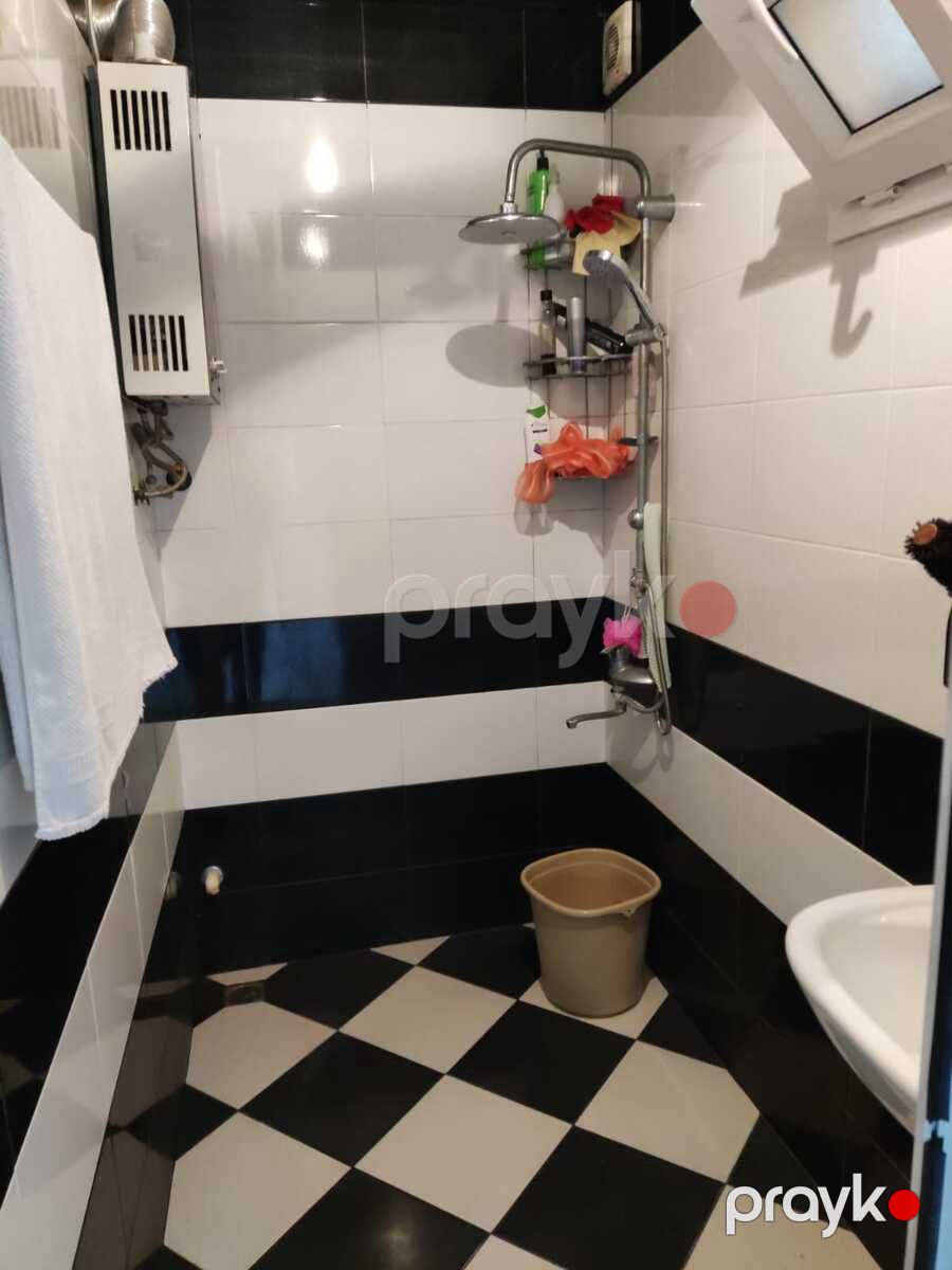 Satılır 3 otaqlı köhnə tikili 85 m² — Mənzil, Bakı (8)