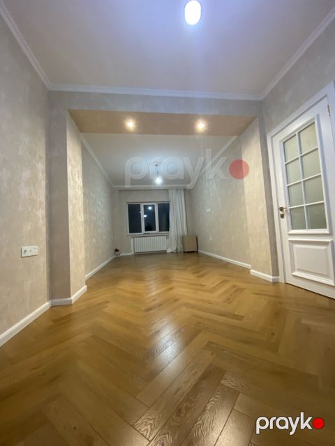 Satılır 2 otaqlı yeni tikili 92 m² — Bakı