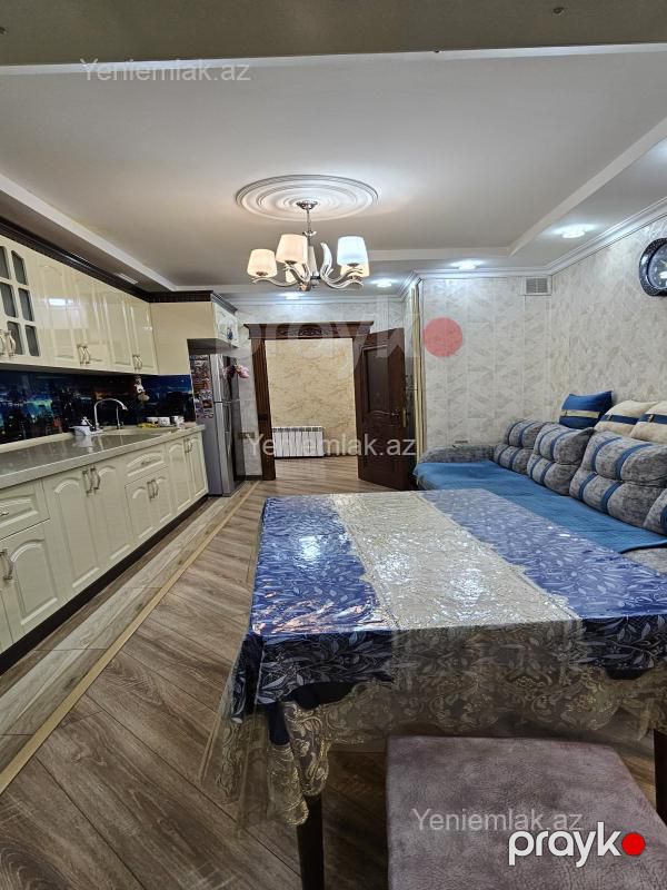 Satılır 6 otaqlı Bina evi menzil (Köhnə tikili), 105 m², 10-cu mikrorayon — Mənzil, Sumqayıt (11)