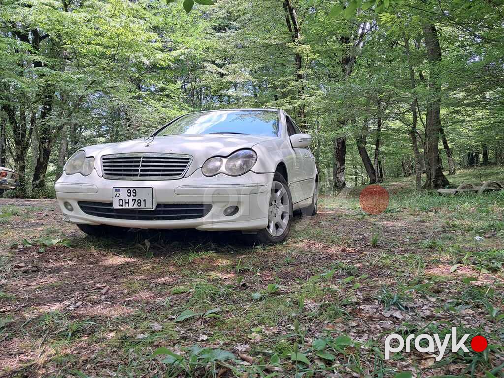 Mercedes C 240 4MATIC, 2.6 L, 2004 il, 440 688 km — Avtomobillər, Bakı (4)