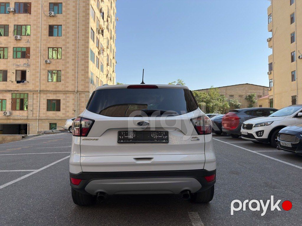Ford Escape, 1.5 L, 2017 il, 129 000 km — Avtomobillər, Bakı (6)