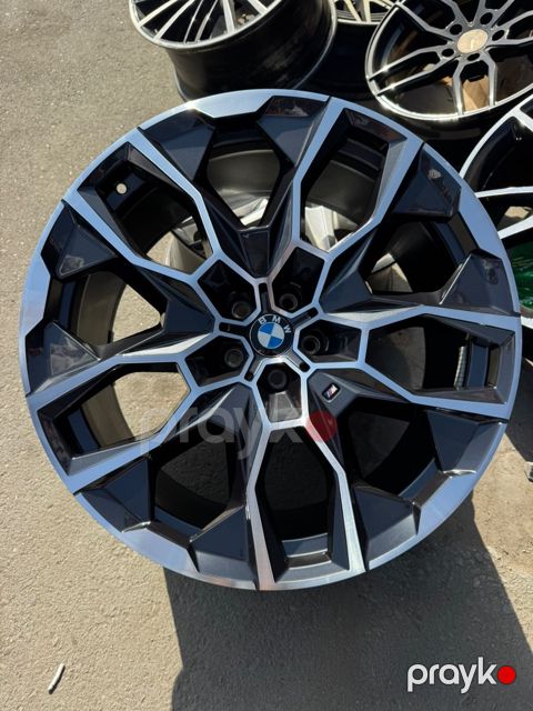 BMW X7 diski R22 — Bakı
