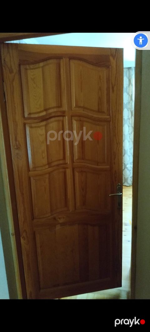 Qapılar və pəncərələr — Bakı