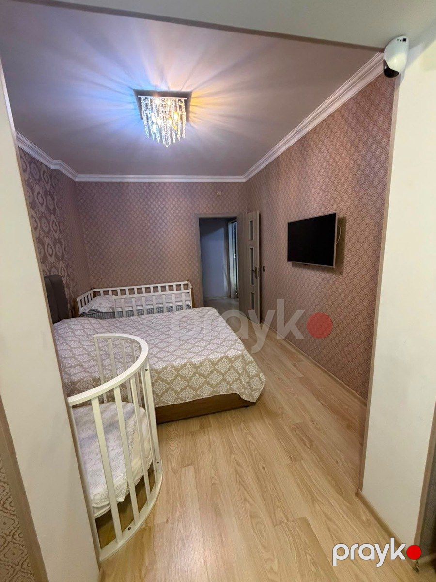 Satılır 2 otaqlı köhnə tikili 70 m² — Mənzil, Bakı (3)