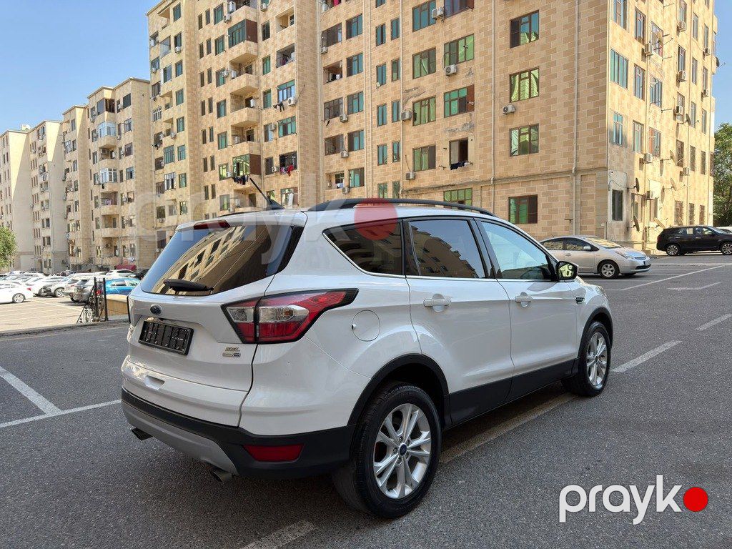 Ford Escape, 1.5 L, 2017 il, 129 000 km — Avtomobillər, Bakı (8)