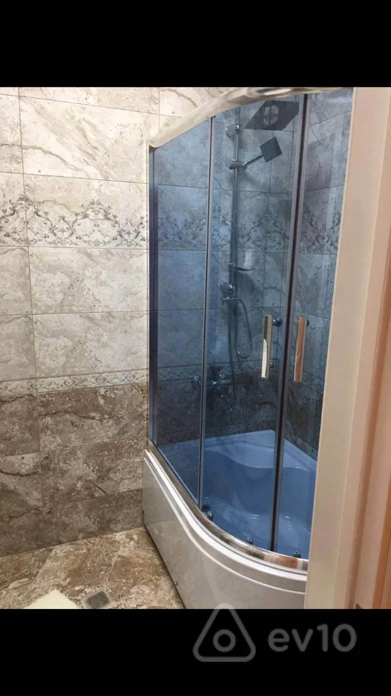 3 otaqlı mənzil, 140 m², Ceyhun Hacıbəyli küç. — kirayə — Mənzil, Bakı (11)