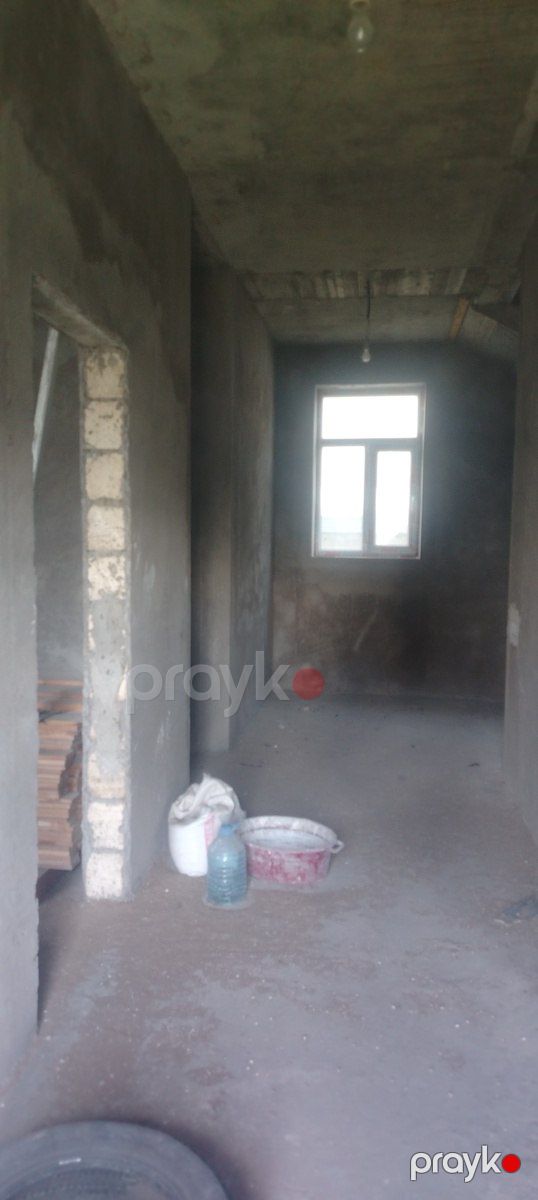 Satılır 4 otaqlı həyət evi/bağ evi 200 m² — Ev, villa, Bakı (4)