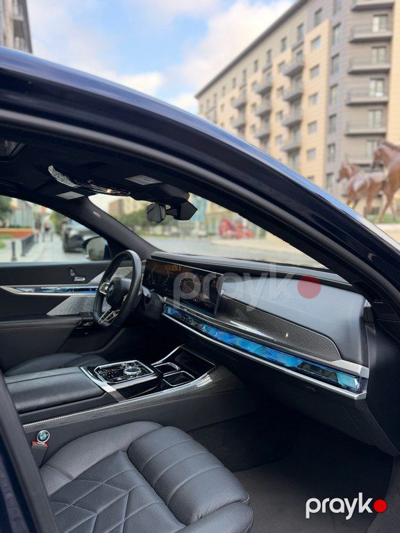 BMW i7, 105.7 kWh, 2023 il, 30 000 km — Avtomobillər, Bakı (10)