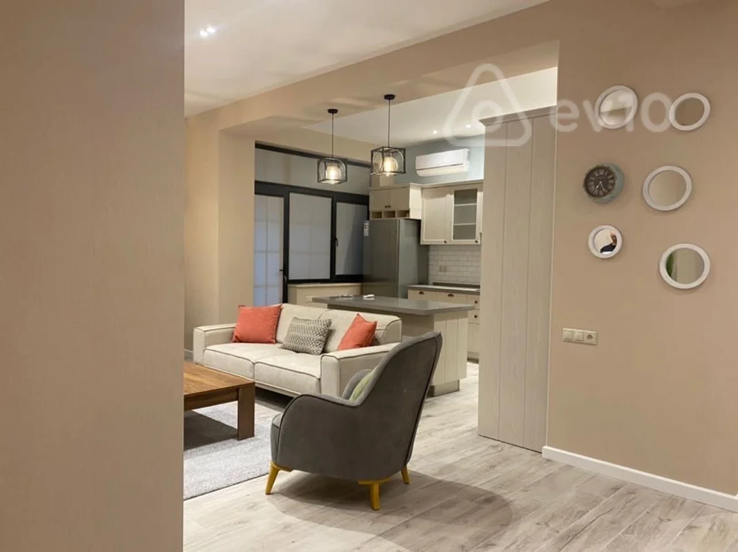 3 otaqlı mənzil, 130 m², Zahid Xəlilov küçəsi — kirayə — Mənzil, Bakı (9)