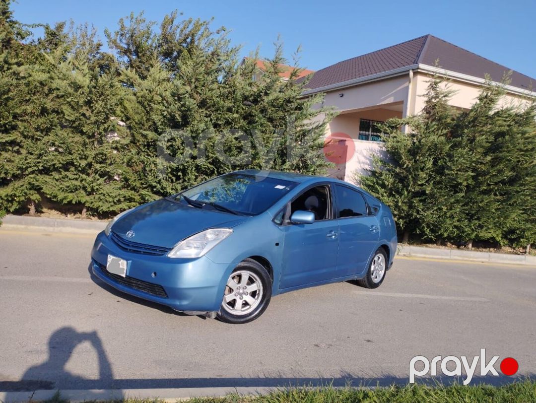 "Toyota Prius Hybrid 2008" icarəsi — Avtomobil icarəsi, Bakı (4)