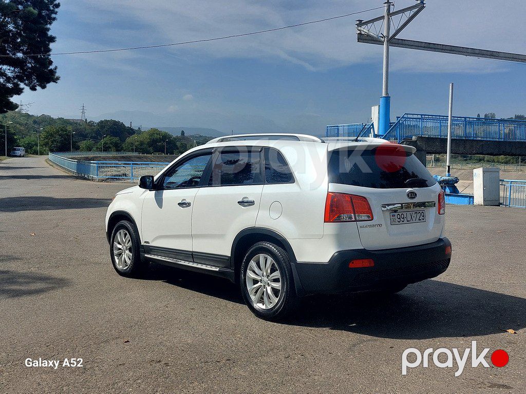 Kia Sorento, 2.4 L, 2012 il, 300 000 km — Avtomobillər, Quba (3)