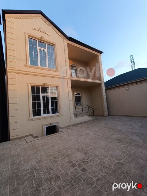 Satılır 5 otaqlı həyət evi/bağ evi 150 m² — Bakı