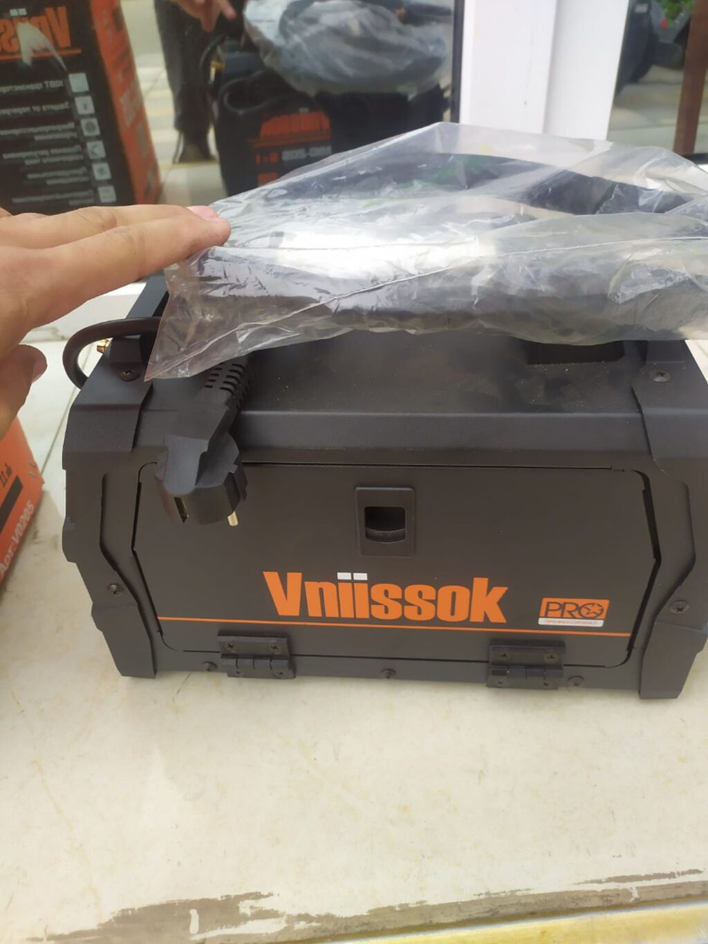 Svarka yenidir islenmeyib. Elektrot,kempr,qaz və qassız MİG 205 — Digər, Gəncə (2)