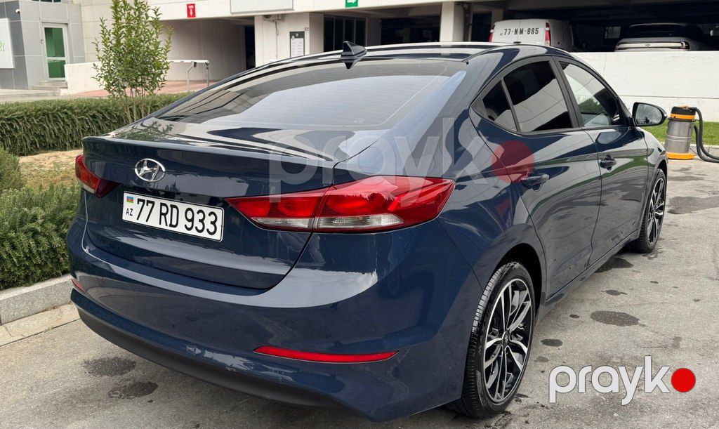 Hyundai Avante, 1.6 L, 2016 il, 170 000 km — Avtomobillər, Bakı (3)