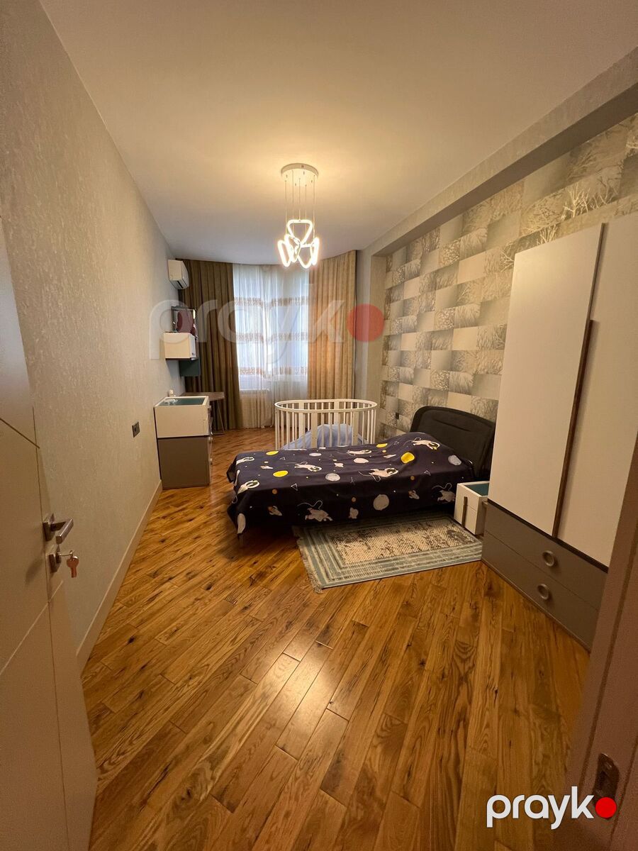 Satılır 4 otaqlı yeni tikili 200 m² — Mənzil, Bakı (6)