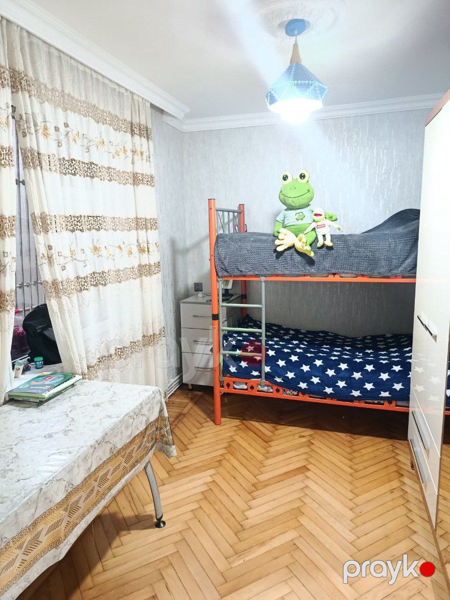 Satılır 4 otaqlı köhnə tikili 70 m² — Mənzil, Bakı (8)