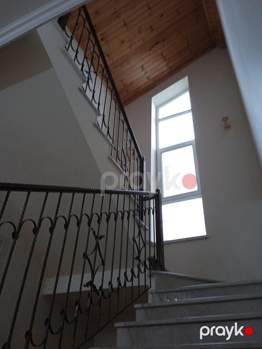 Satılır 5 otaqlı həyət evi/bağ evi 200 m² — Ev, villa, Bakı (7)