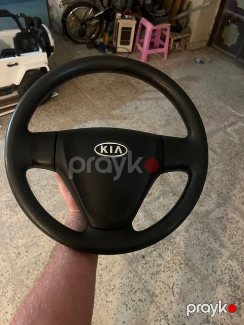 Kia Ceed sükanı — Bakı