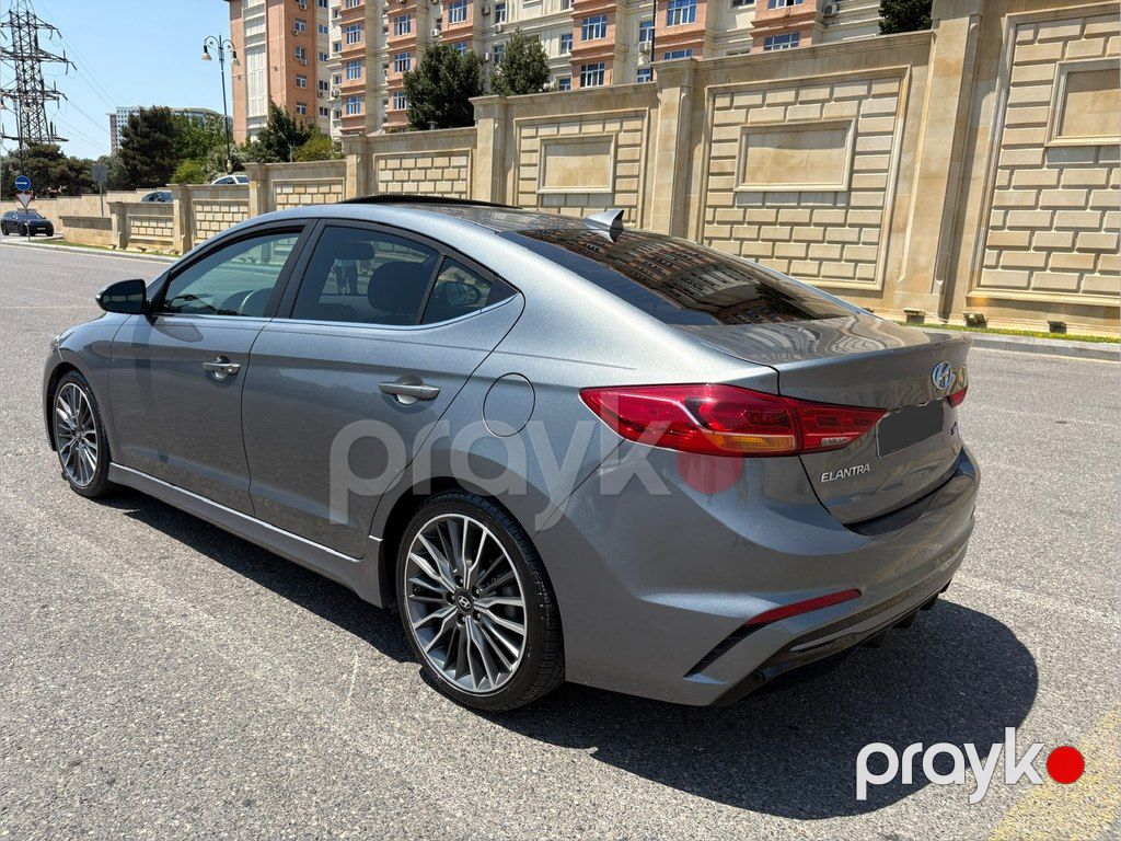 Hyundai Elantra, 1.6 L, 2018 il, 111 000 km — Avtomobillər, Bakı (8)