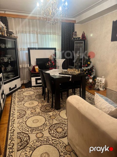 Satılır 3 otaqlı köhnə tikili 80 m² — Bakı
