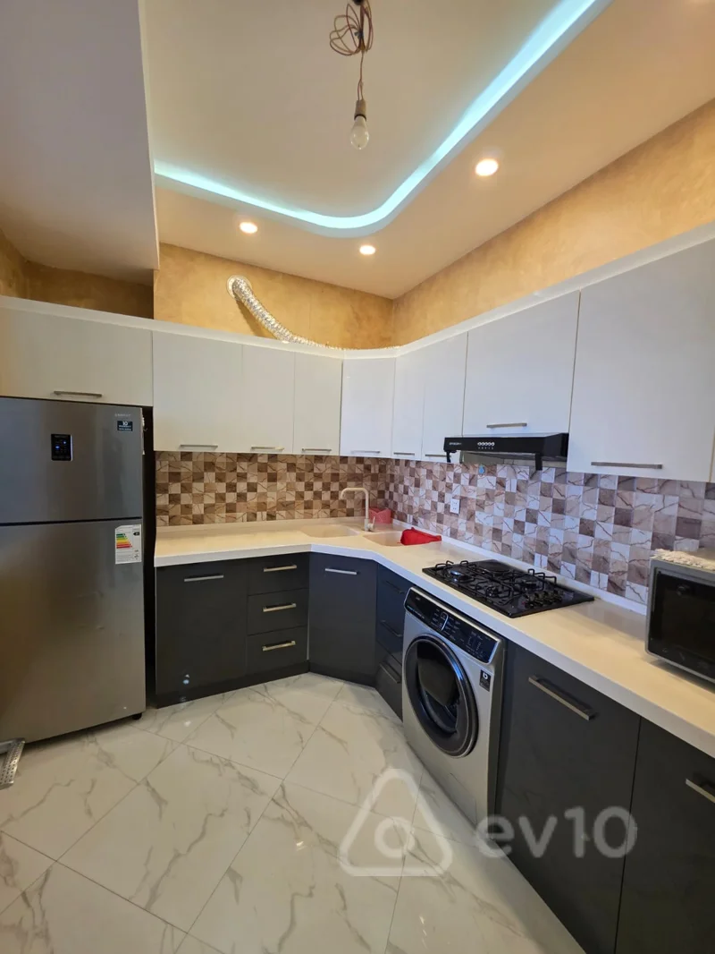 2 otaqlı mənzil, 80 m², Nəsrəddin Tusi küçəsi — kirayə — Mənzil, Bakı (4)