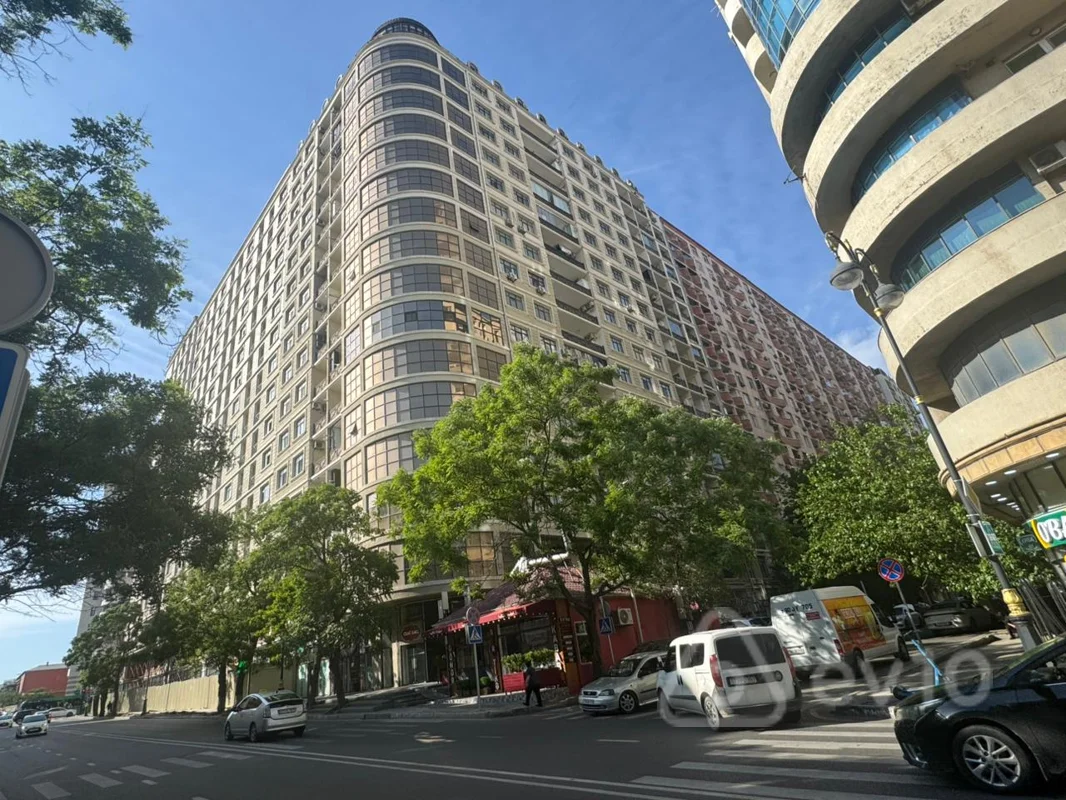 2 otaqlı mənzil, 105 m², Əliəşrəf Əlizadə kücəsi — Mənzil, Bakı (2)