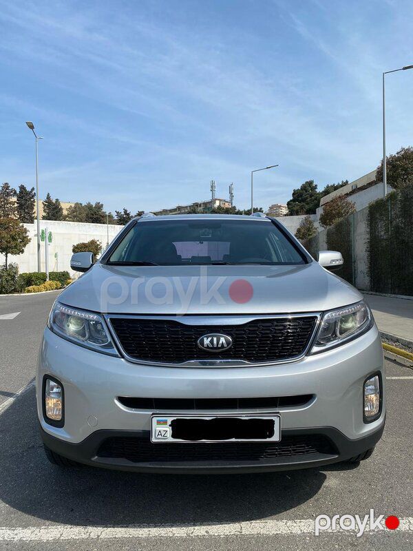 Kia Sorenta — Minik avtomobili icarəsi, Bakı (2)